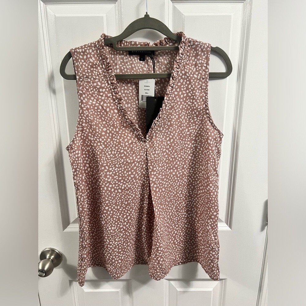 Gibsonlook Ruffle Detail V-Neck Shell